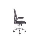 Side view of the Silla Brescia, a black ergonomic office chair featuring a tall backrest, armrests, and an adjustable height mechanism. It has a silver five-wheel base for mobility.